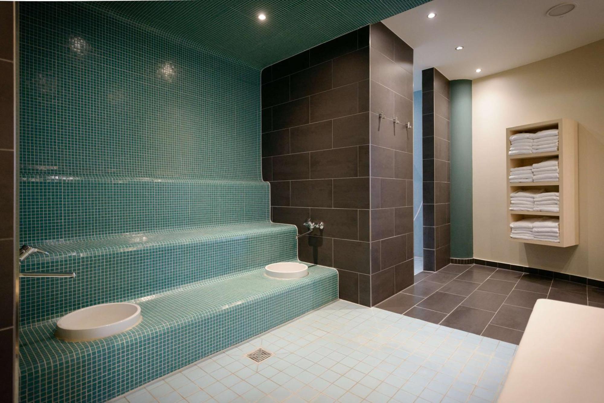 Atlantic Hotel Sail City เบรเมอร์ฮาเฟิน ภายนอก รูปภาพ